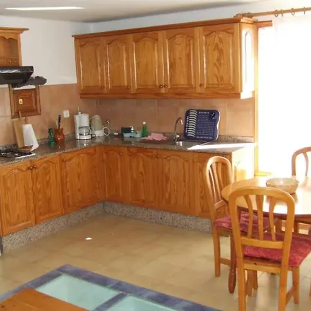 Sleeps 2 Pool Wifi T691619 Uga