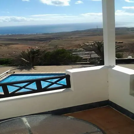 Sleeps 2 Pool Wifi T691619 فيلة *