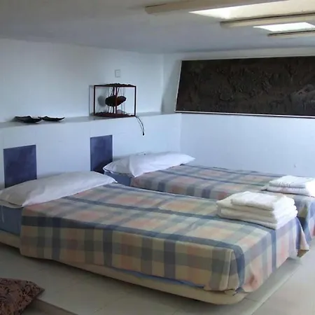 Sleeps 2 Pool Wifi T691619 فيلة